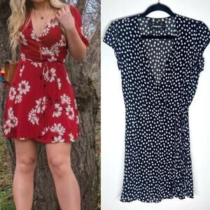 Reformation Adele Mini Wrap  Ditsy Floral Dress Black Sz XS